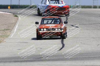 media/Sep-28-2025-24 Hours of Lemons (Sun) [[5dfe0e5f6e]]/12pm (Outside Grapevine)/